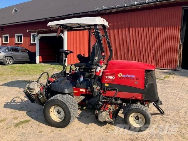 Toro 5010H Fairway mowers