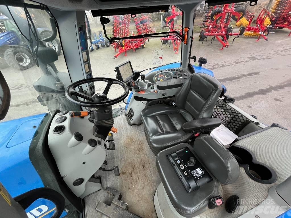 New Holland T 8.410 Tractors