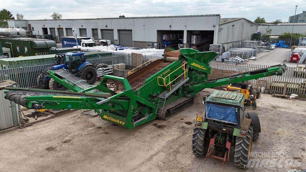 McCloskey R155 Mobile screeners