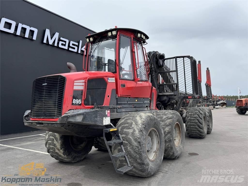 Komatsu 895 Forwarders