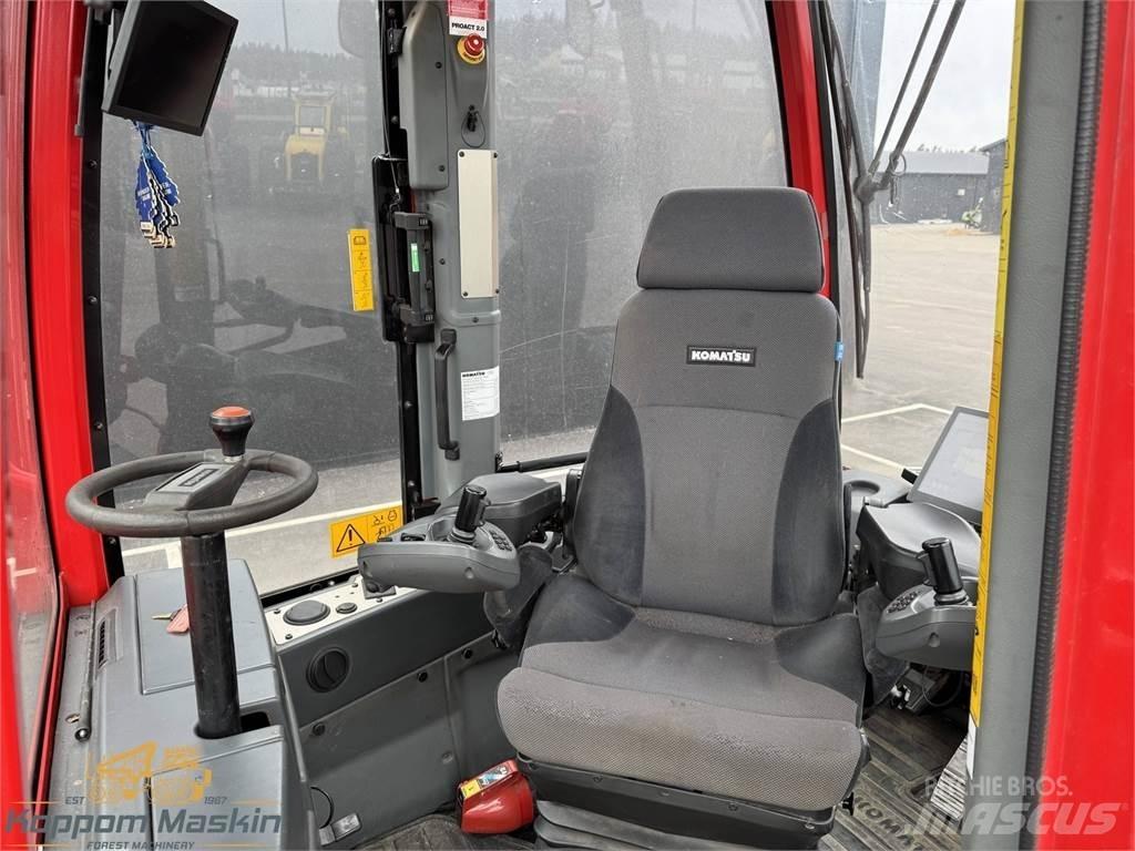 Komatsu 895 Forwarders