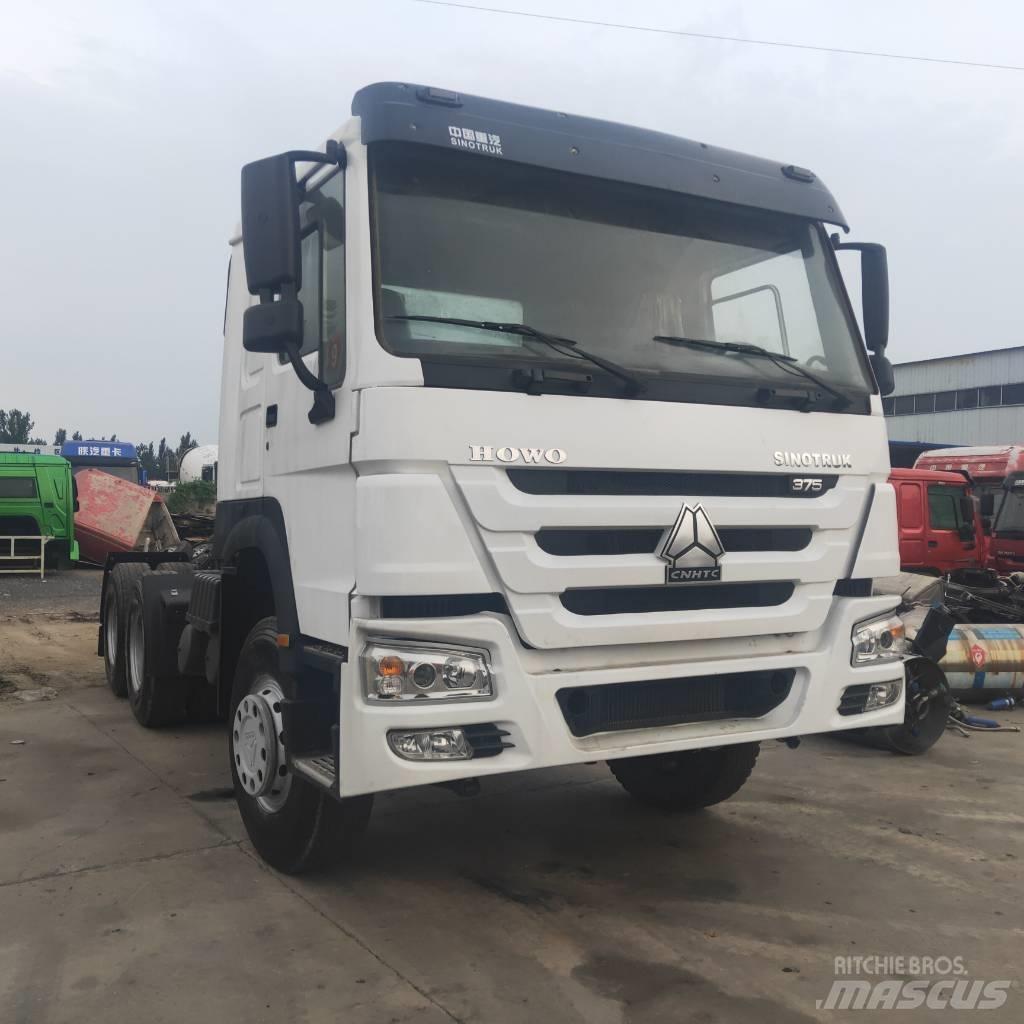 Howo 375 Conventional Trucks / Tractor Trucks