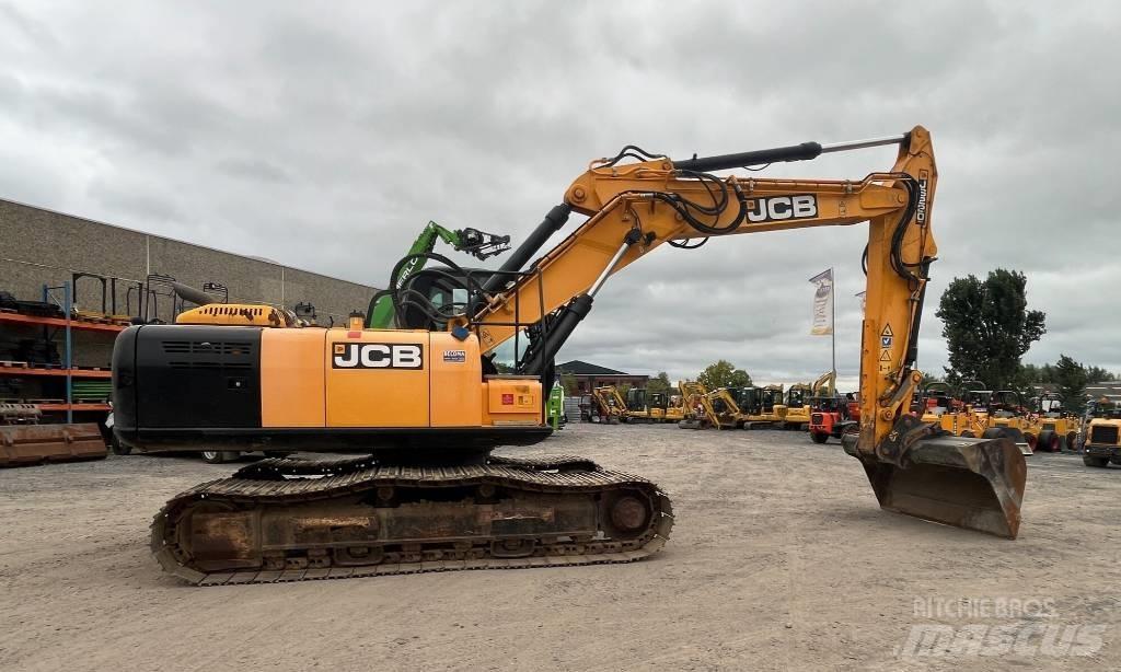 JCB JS 220 Crawler Excavators