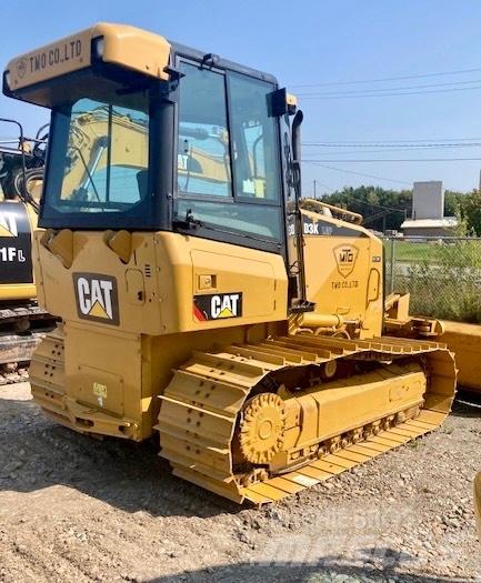 CAT D 3 K LGP Crawler dozers