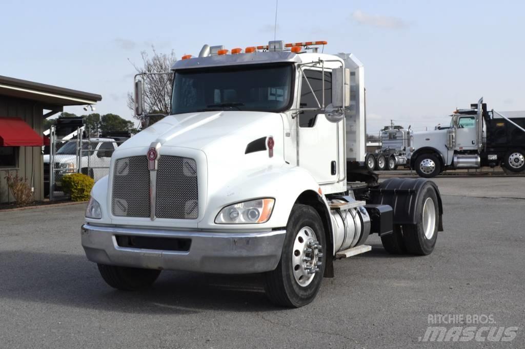 Kenworth T 370 Conventional Trucks / Tractor Trucks