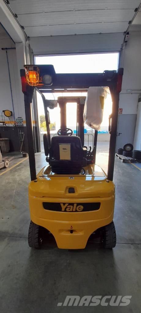 Yale ERP 18 VF MWB Electric Forklifts