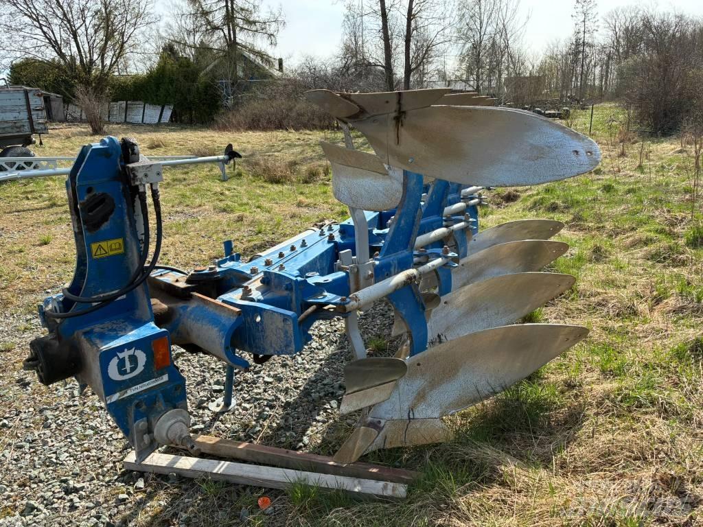 Överum CX4975 Reversible ploughs