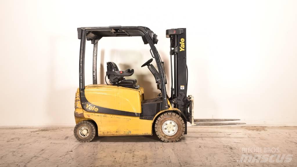 Yale ERP25VL Electric Forklifts