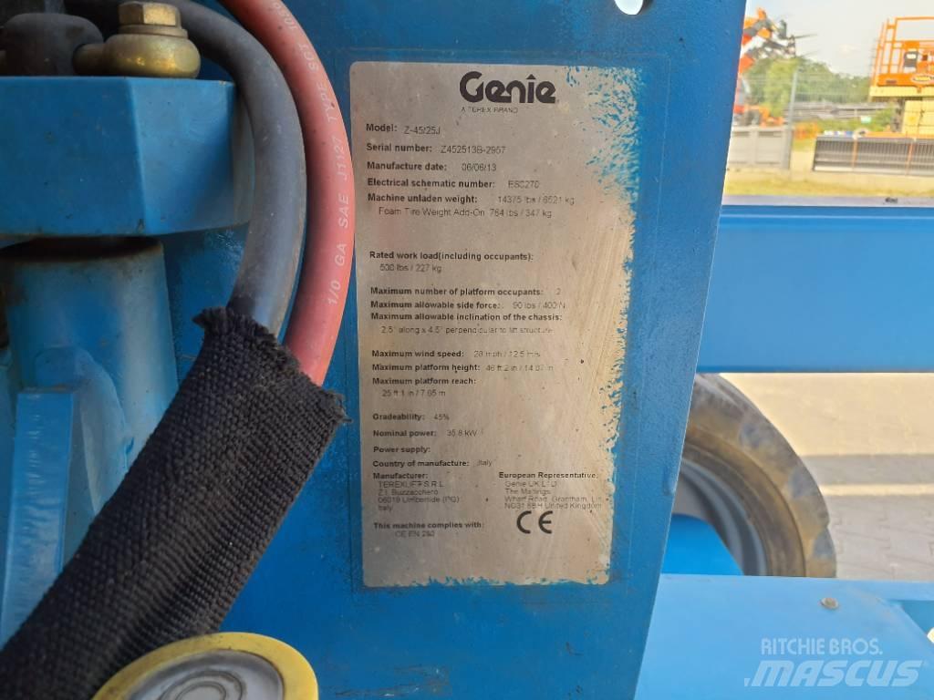 Genie Z45/25JRT Articulated boom lifts