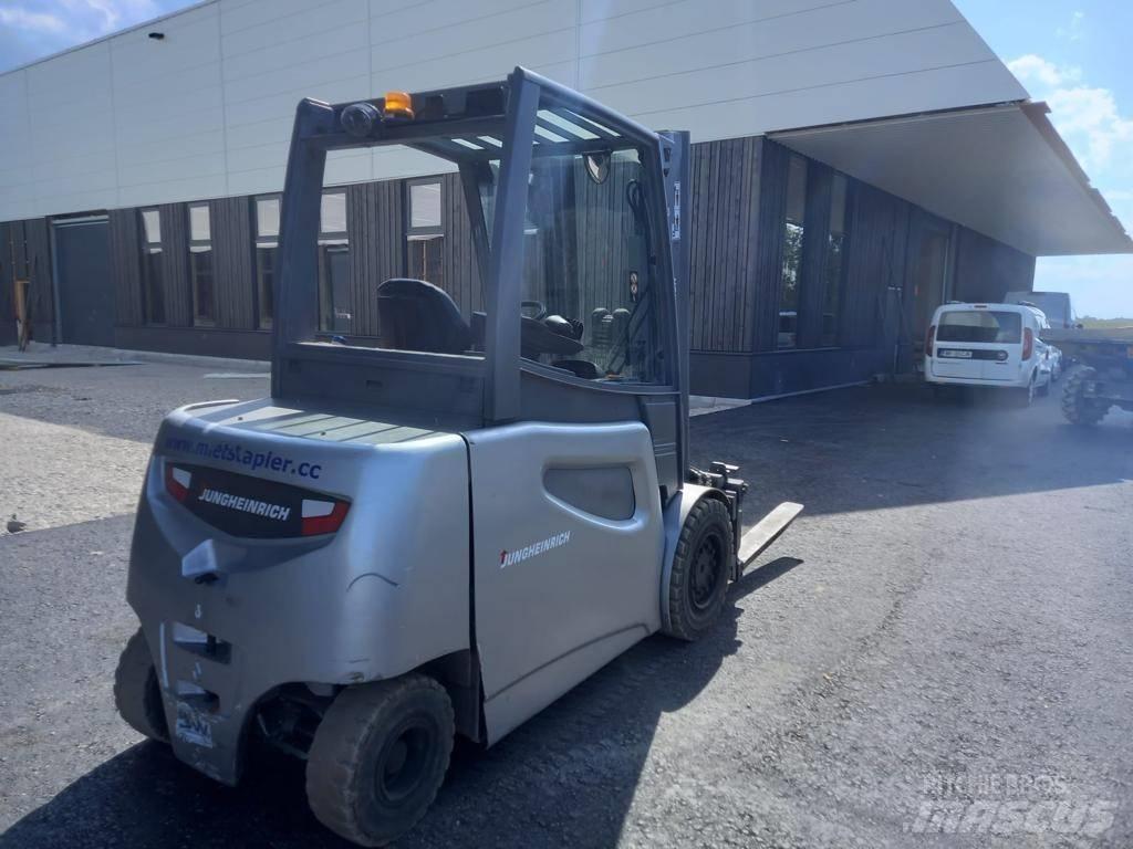 Jungheinrich EFG 540 Electric Forklifts