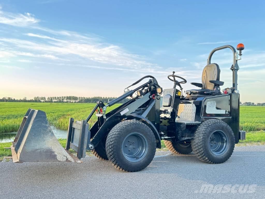 Knikmops 130 Mini Loader