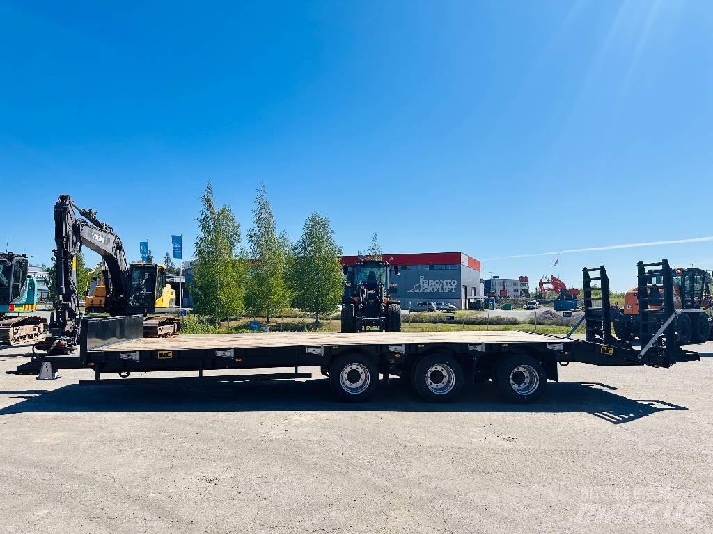 NC PT 22 T Lowboy trailer