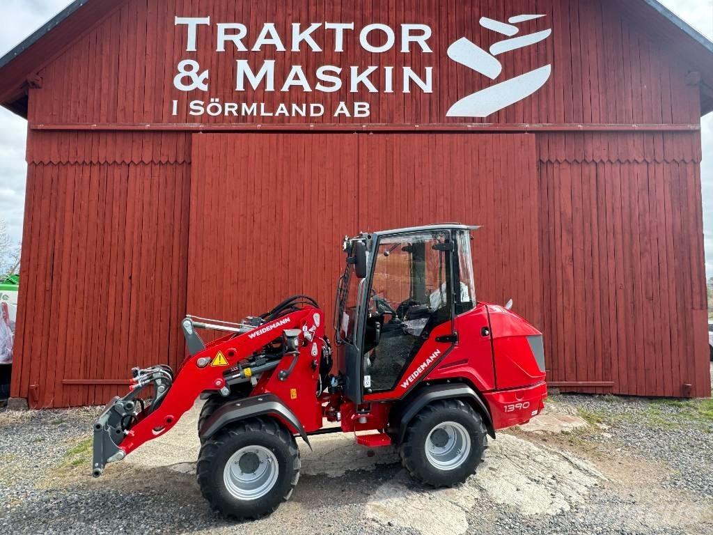 Weidemann 1390 Skid Steer Loaders