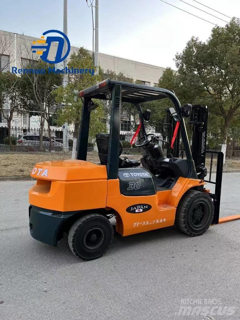 Toyota FD 30 Diesel Forklifts