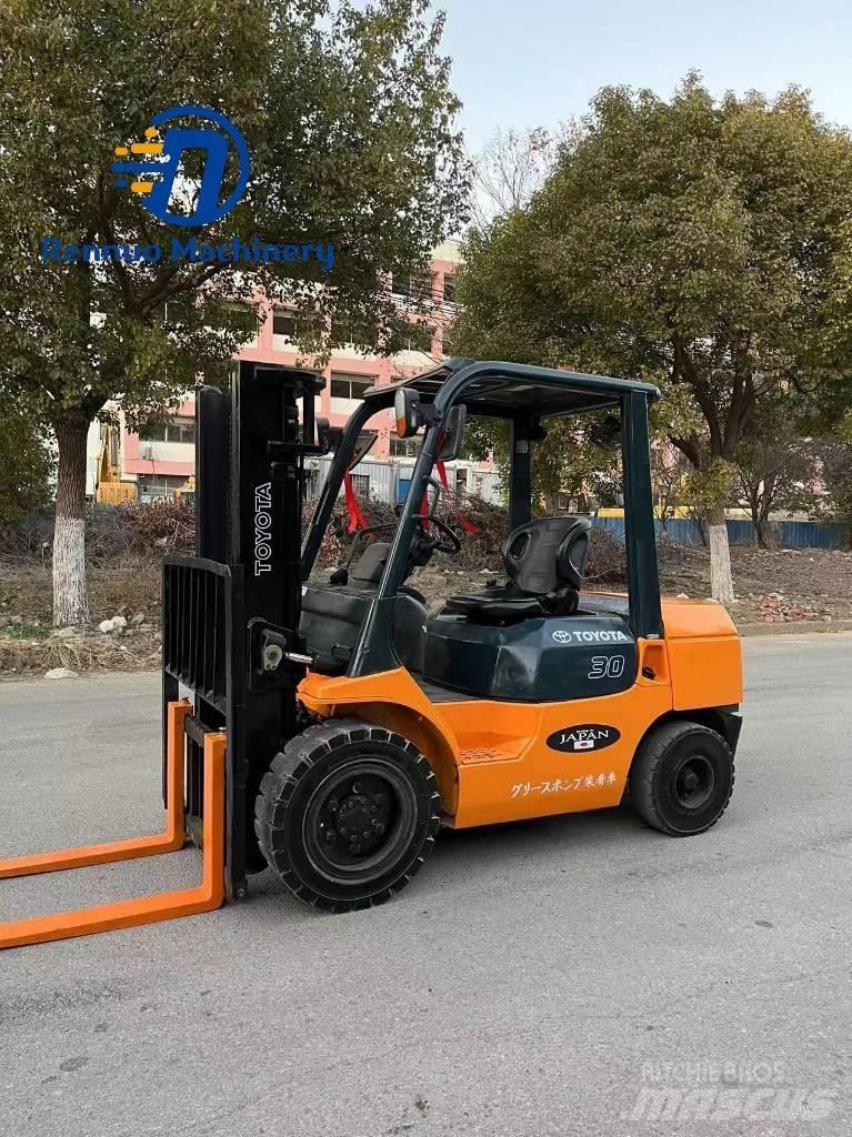 Toyota FD 30 Diesel Forklifts