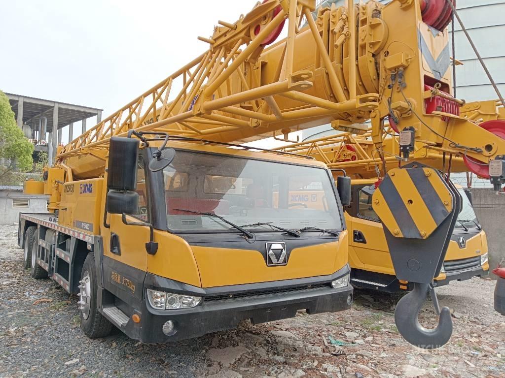 XCMG QY25K5D Mobile and all terrain cranes