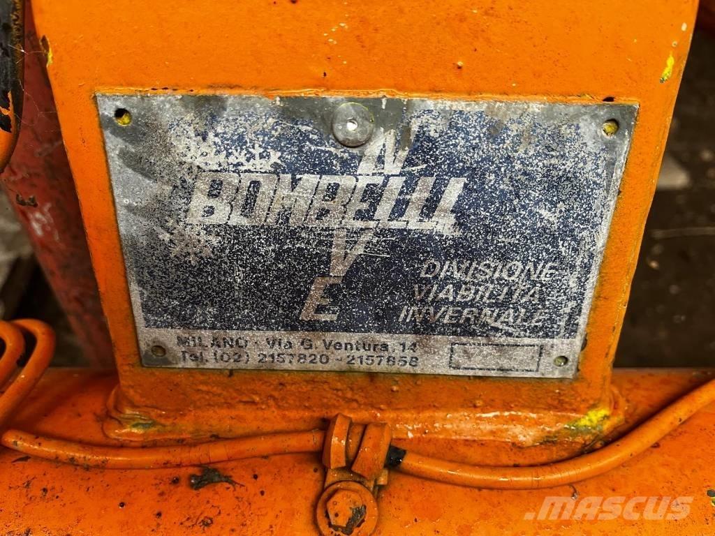 BOMBELLI LAMA 3 MT Snow Blades And Plows