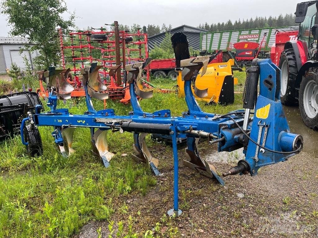 Överum CX490 Reversible ploughs