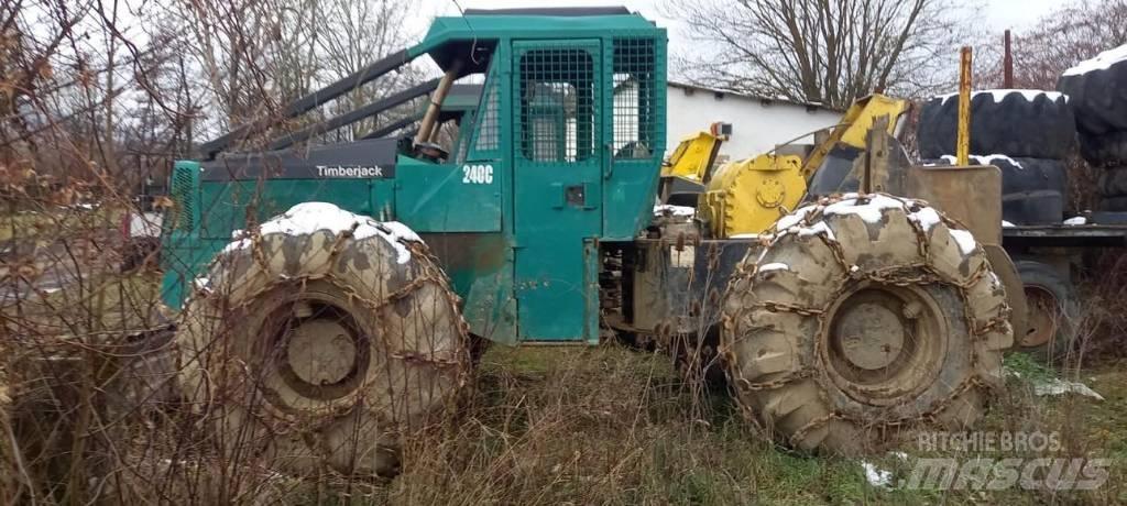 Timberjack 240 C Skidders