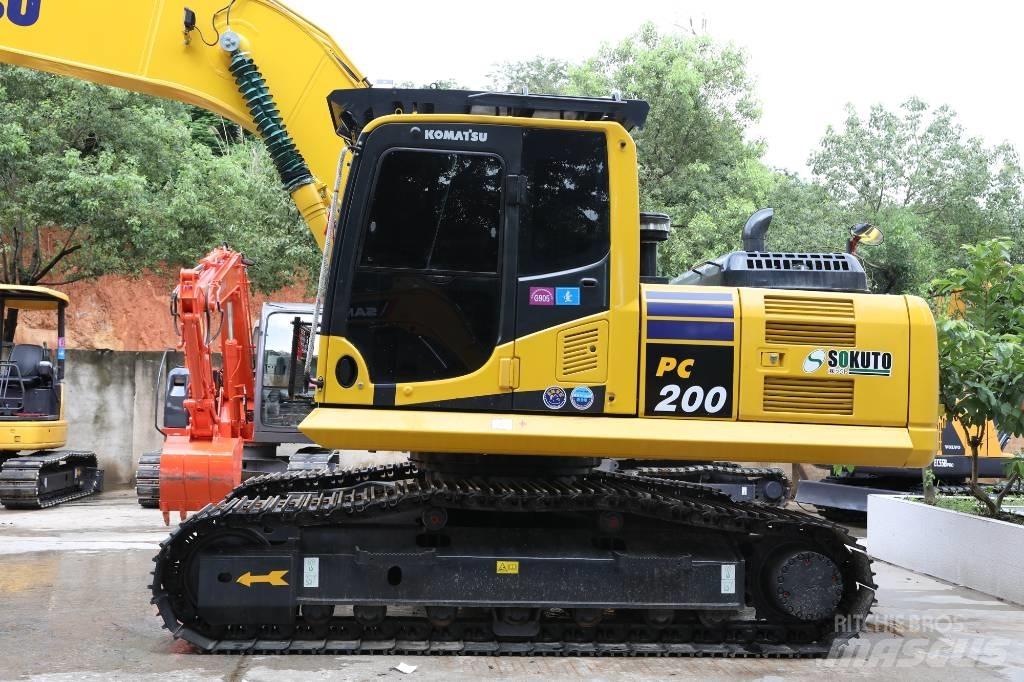 Komatsu PC 200-8 Mini Excavators <7t (Mini Diggers)