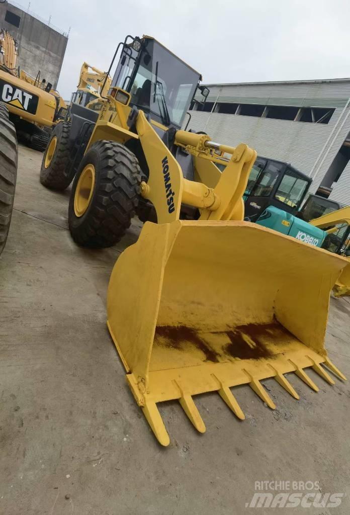 Komatsu WA 320-5 Wheel Loaders