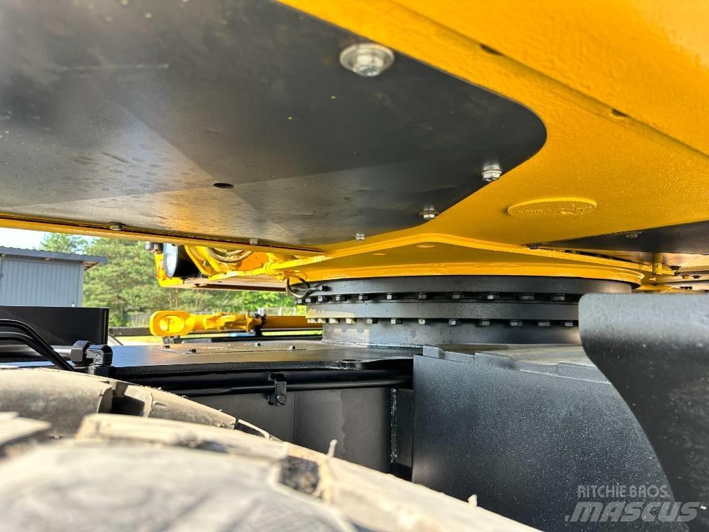 Liebherr A 900 ZW Wheeled Excavators