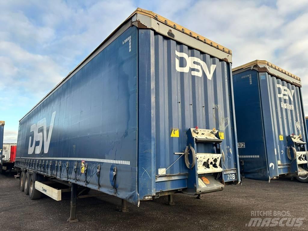 Krone SD Curtain  trailers