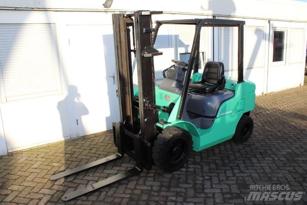 Mitsubishi FD25N Diesel Forklifts