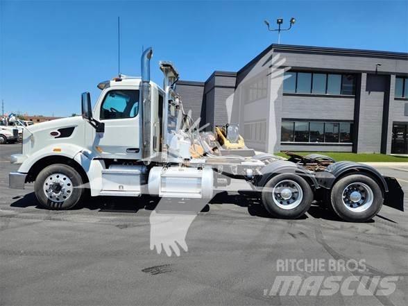 Peterbilt 567 Conventional Trucks / Tractor Trucks