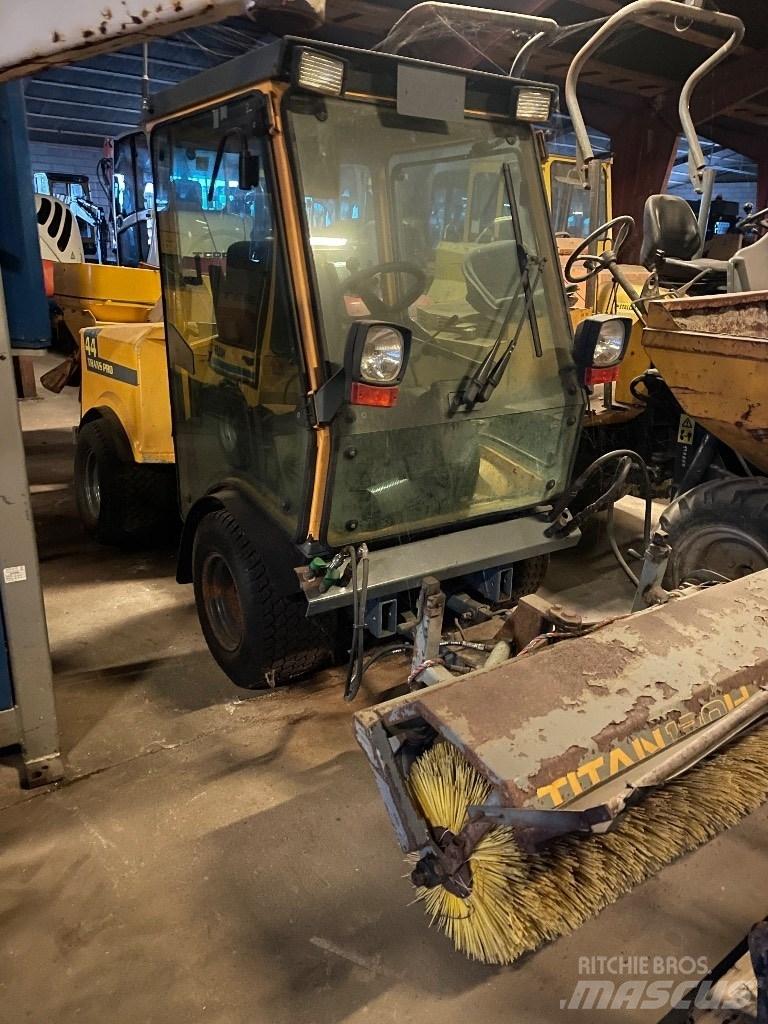 Belos Trans Pro 44 Utility Tool Carriers