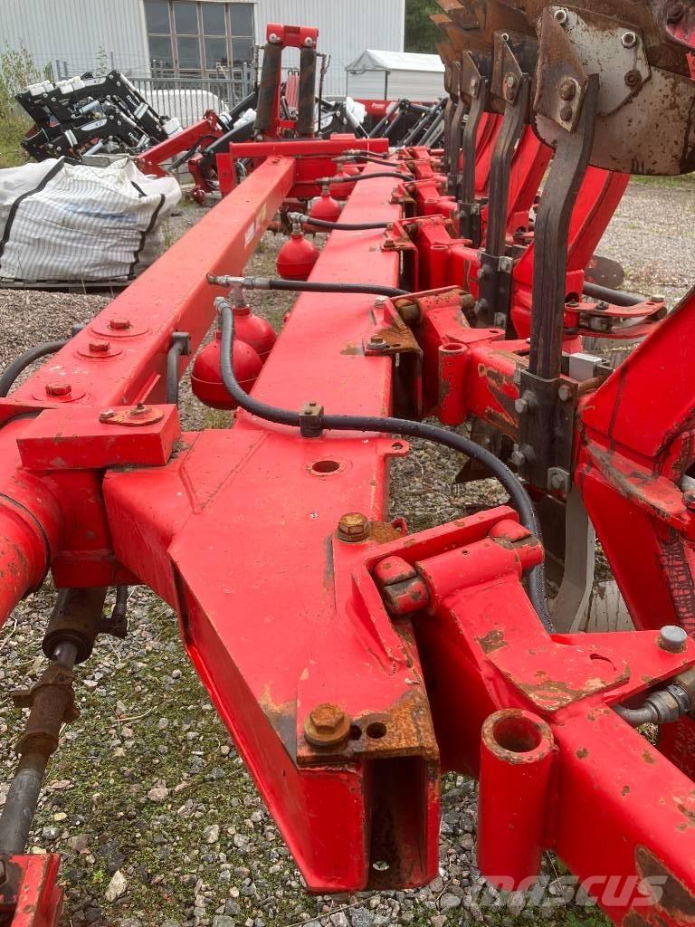 Agrolux 725 Reversible ploughs