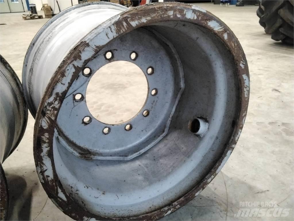 Valmet 890 20x26,5 Tires, wheels and rims