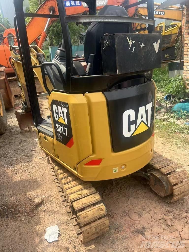 CAT 301.7 Mini Excavators <7t (Mini Diggers)