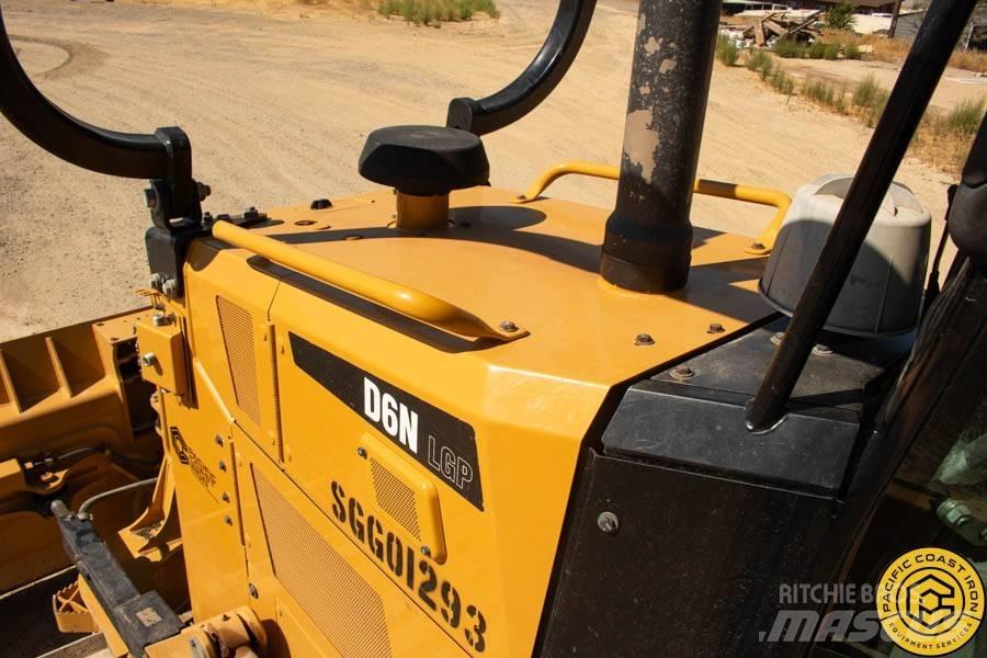 CAT D 6 N LGP Crawler dozers