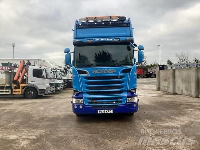 Scania R 580 Conventional Trucks / Tractor Trucks