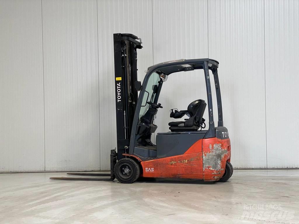 Toyota 8FBE20T Electric Forklifts