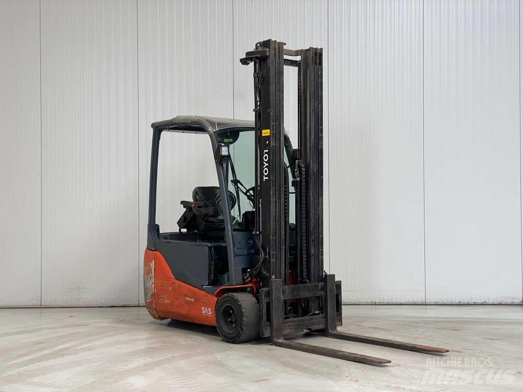 Toyota 8FBE20T Electric Forklifts