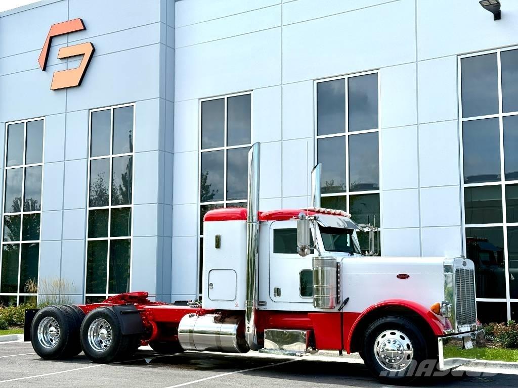Peterbilt 379 Conventional Trucks / Tractor Trucks