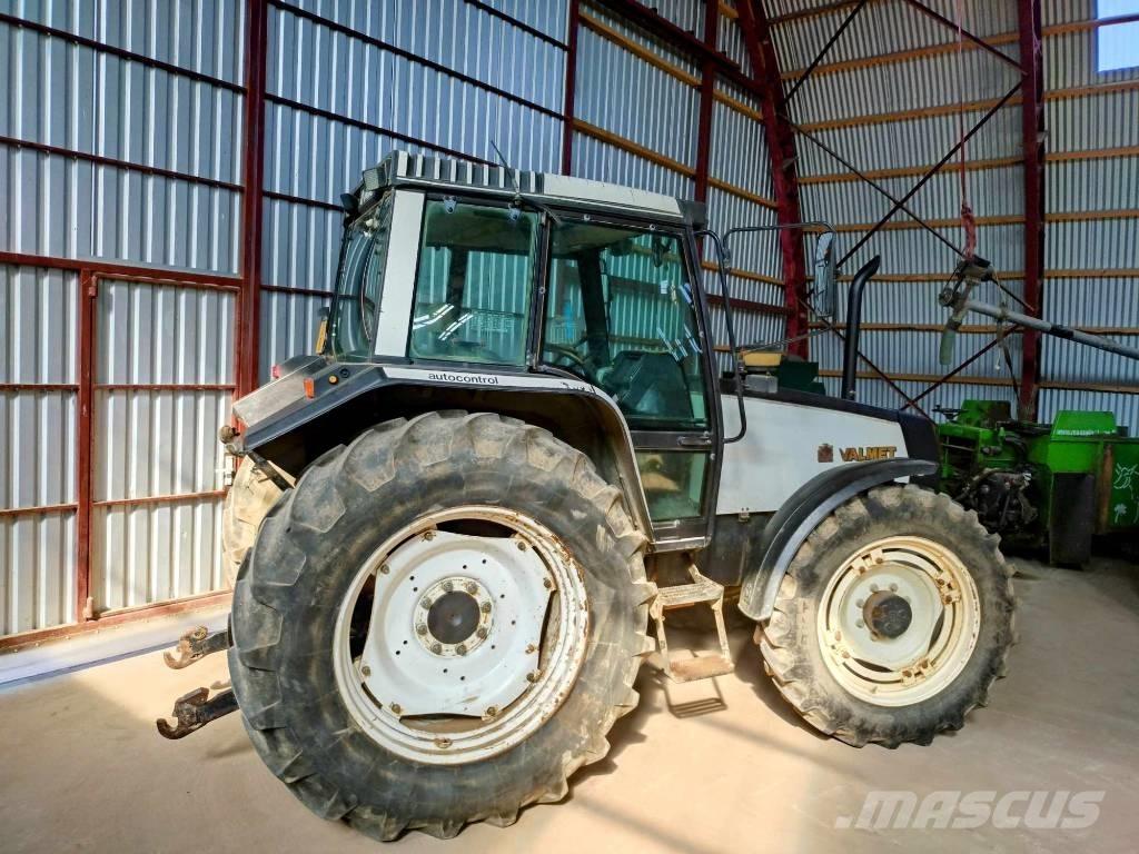 Valmet 6600 Tractors