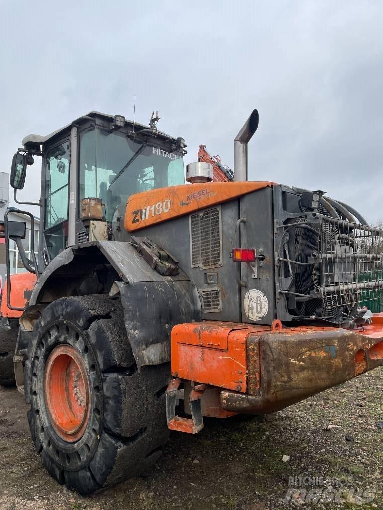 Hitachi ZW 180-5 Wheel Loaders