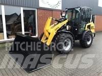 Gehl AL750 Wheel Loaders