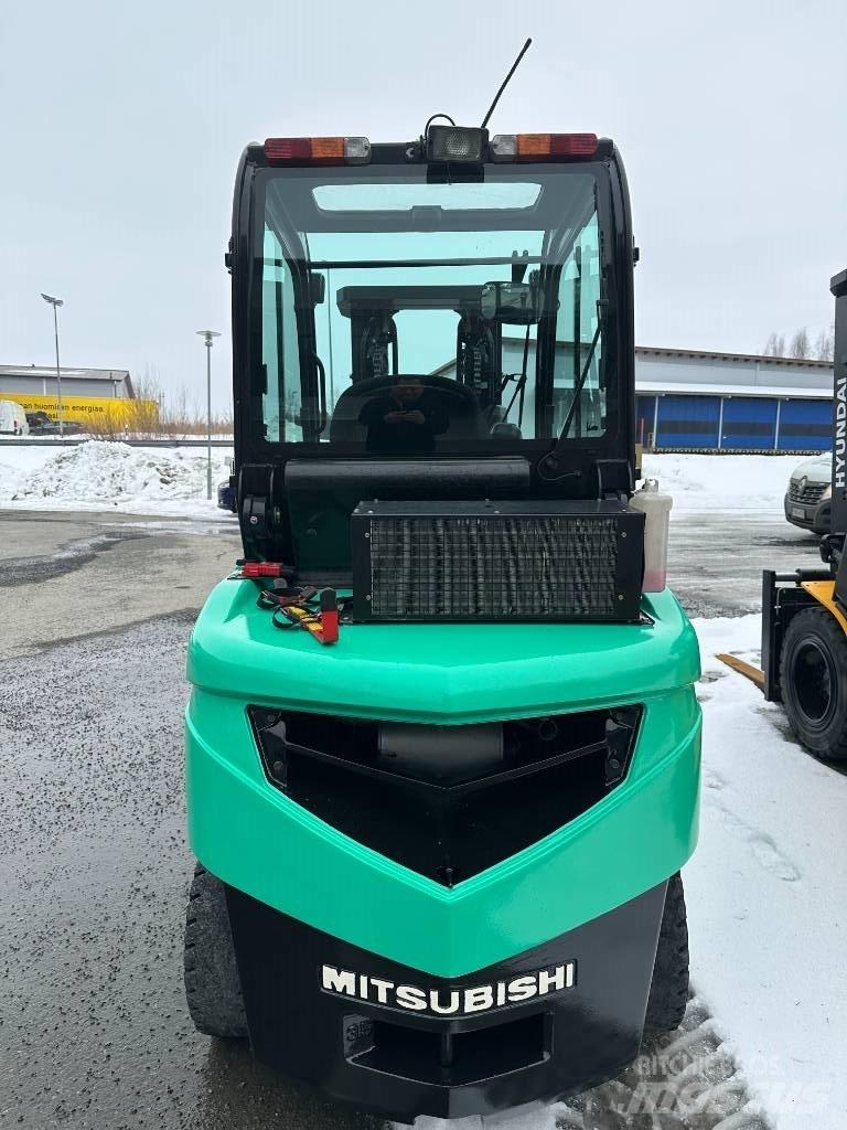 Mitsubishi FD 35 N Diesel Forklifts