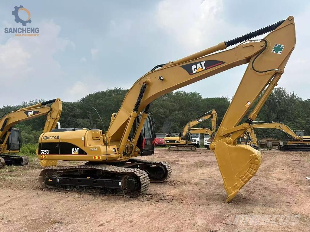 CAT 325 CL Crawler Excavators