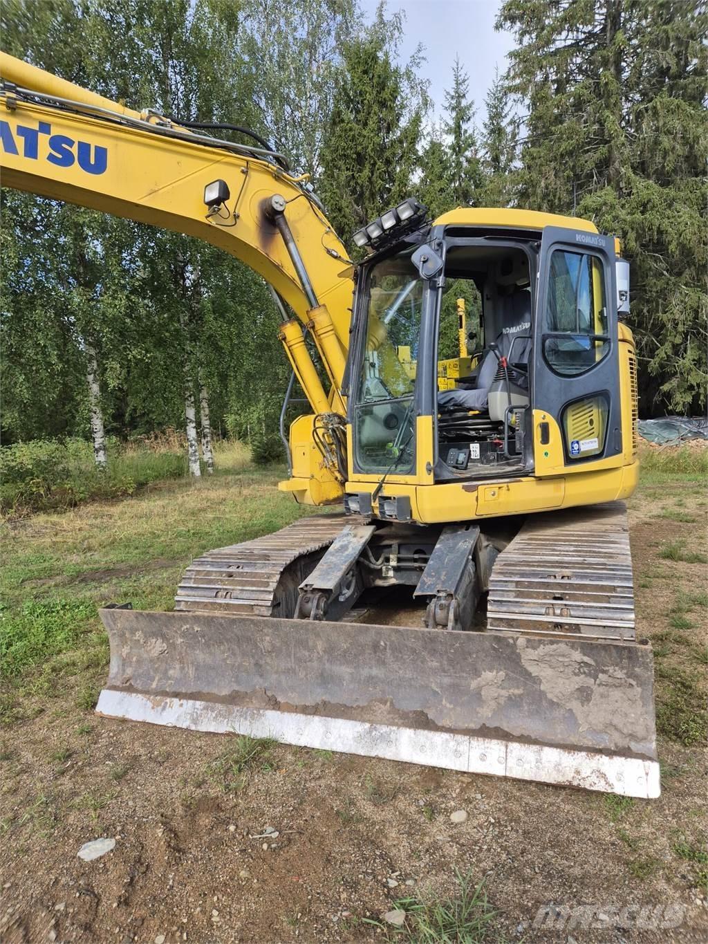 Komatsu PC138 US Crawler Excavators
