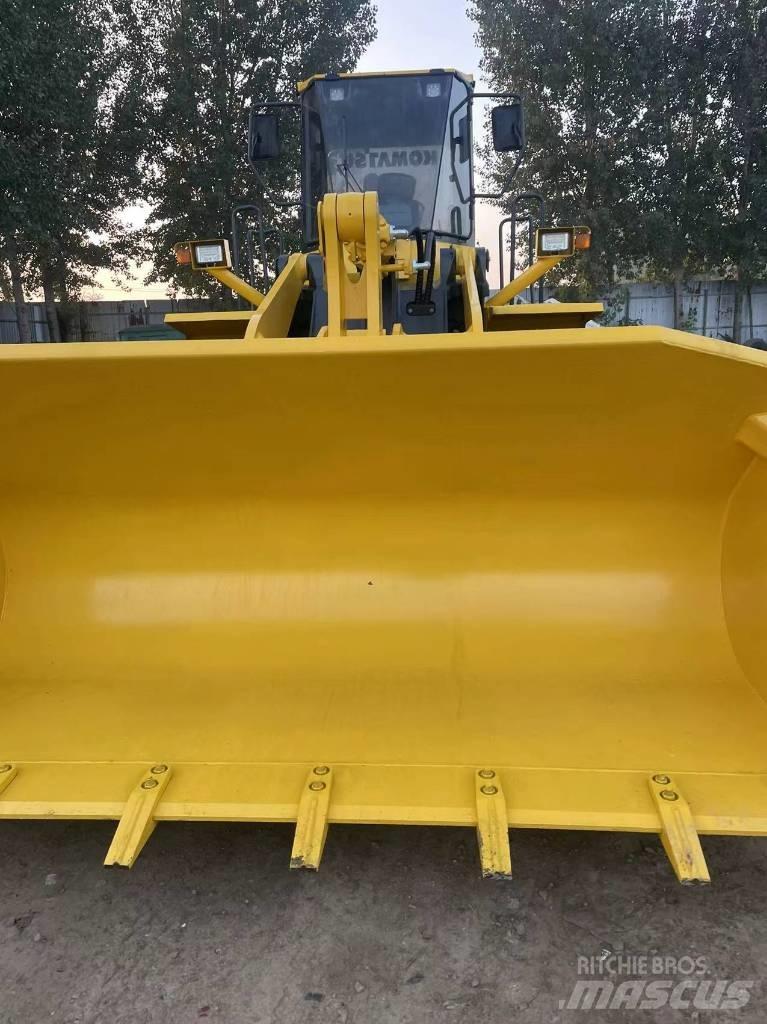 Komatsu WA 380 Wheel Loaders