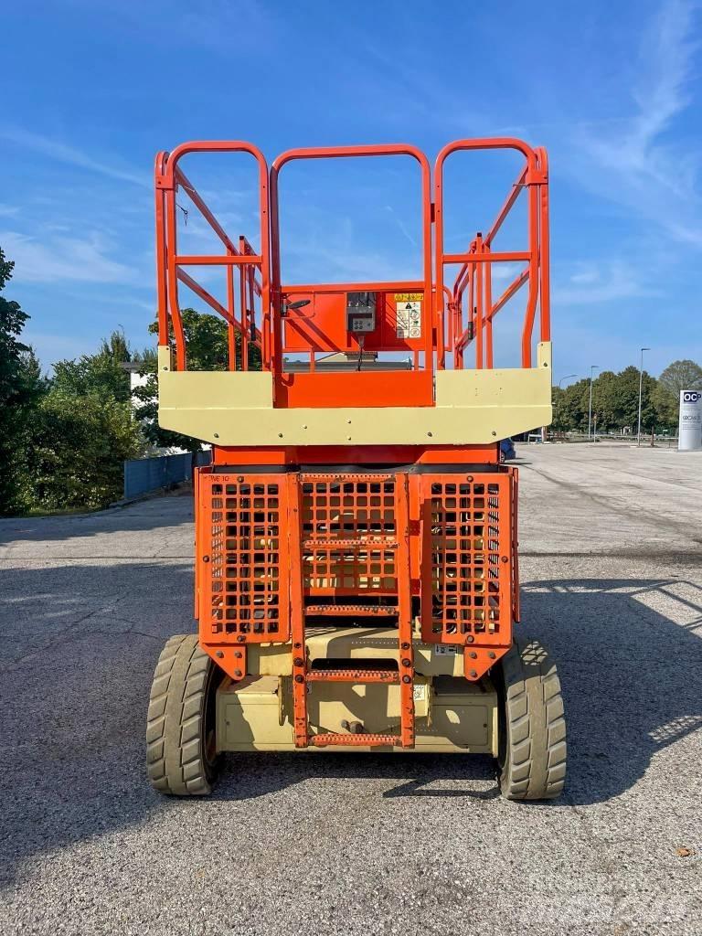 JLG 4069 Scissor Lifts