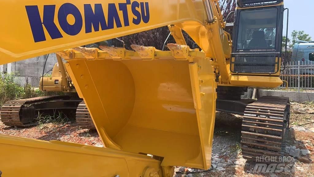 Komatsu PC 450-8 Crawler Excavators