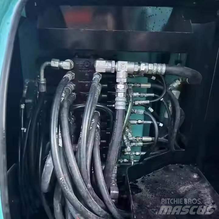 Kobelco SK60 Crawler Excavators