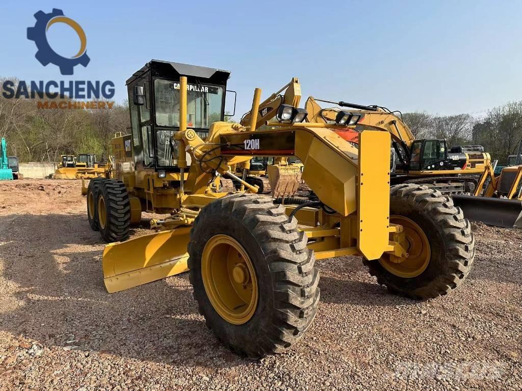 CAT 120H Motor Graders