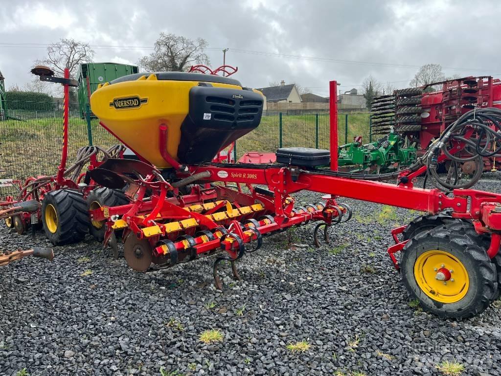 Väderstad STR 300s Drills